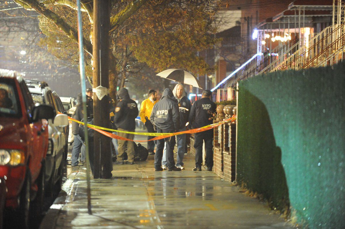 Knife-wielding Brooklyn man shot and killed by police at ex-girlfriend’s Long Island home