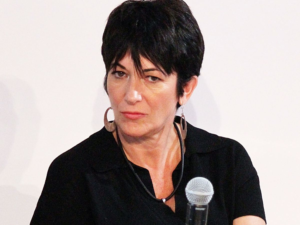 Prosecutors slap Ghislaine Maxwell with new sex trafficking charge
