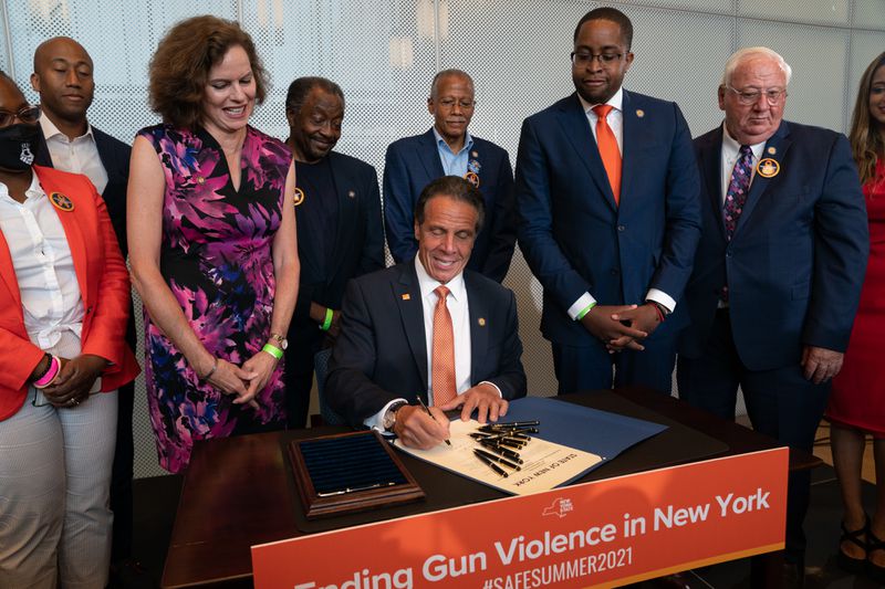 Cuomo issues first-in-nation disaster emergency on gun violence in N.Y.
