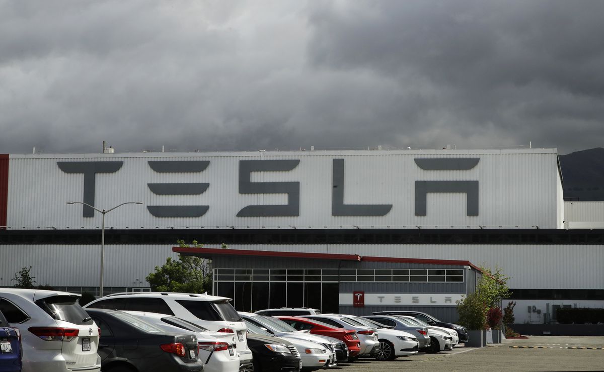 Tesla employee charged with shooting colleague dead in Fremont, Calif., factory parking lot