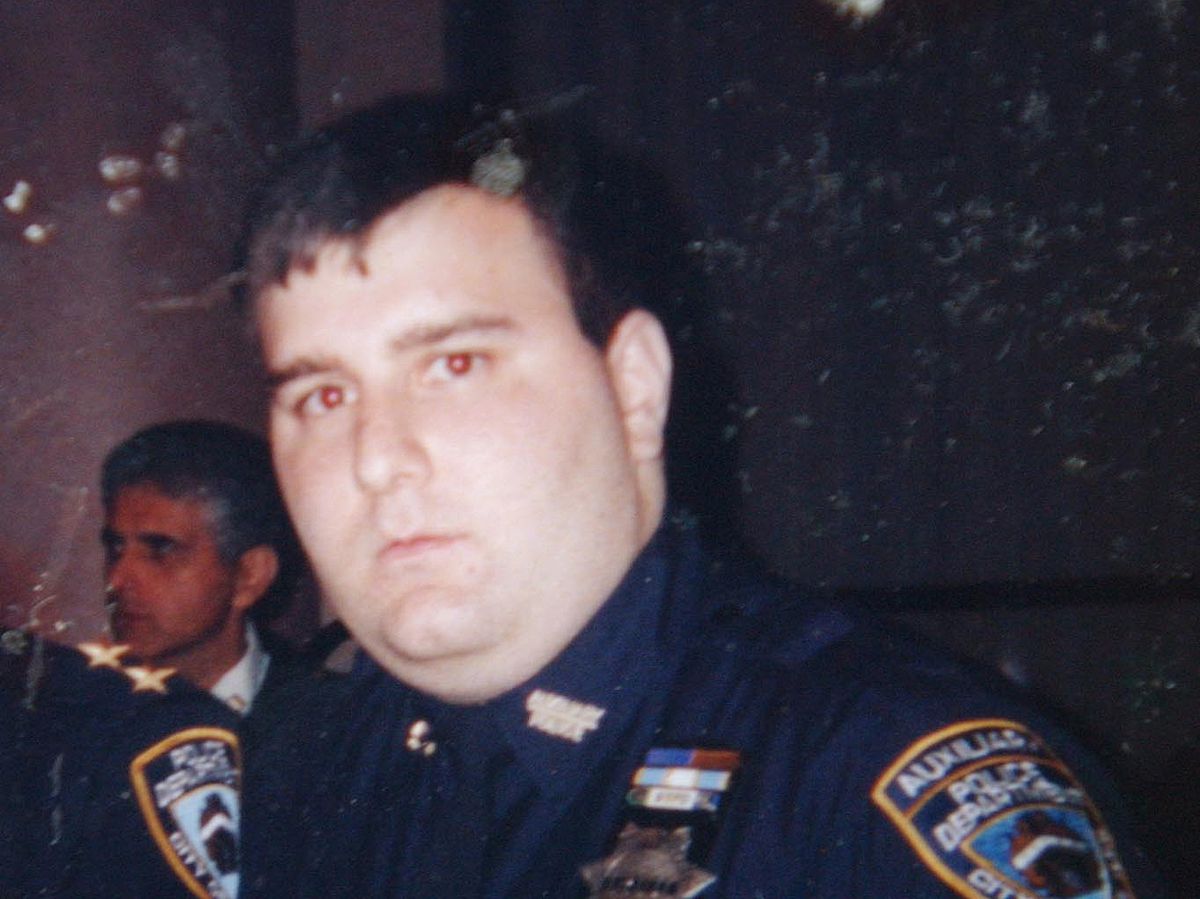 NYPD veteran fired for hitting on women during busts