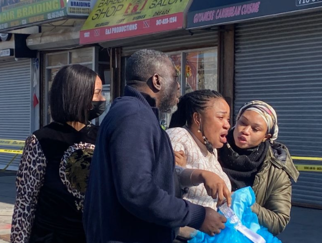 Weeping mom of 10-year-old mowed down outside Queens car wash collapses, cries out for her daughter