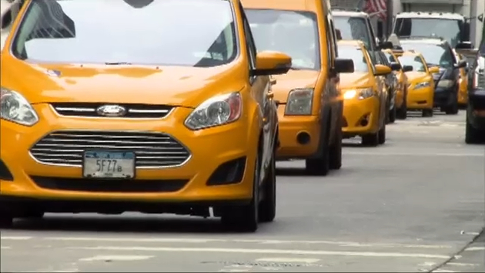 New York City taxi and limousine rate hikes approved