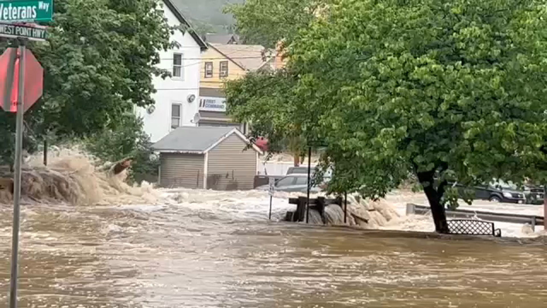 1 dead, thousands impacted by flooding in Orange, Rockland counties