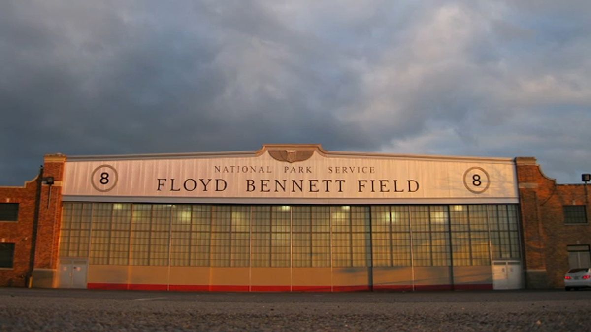 Floyd Bennett Field opens to NYC migrants amid concern from some politicians